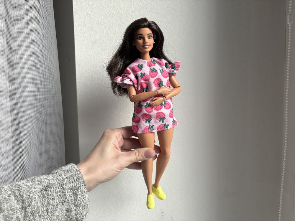 Lalka barbie ruchome cialko rzadka fashionistas 216