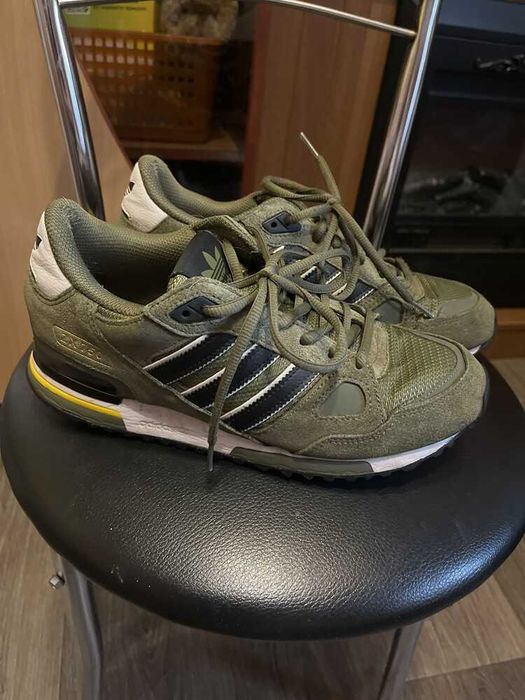 Кросівки adidas zx750, розмір 40