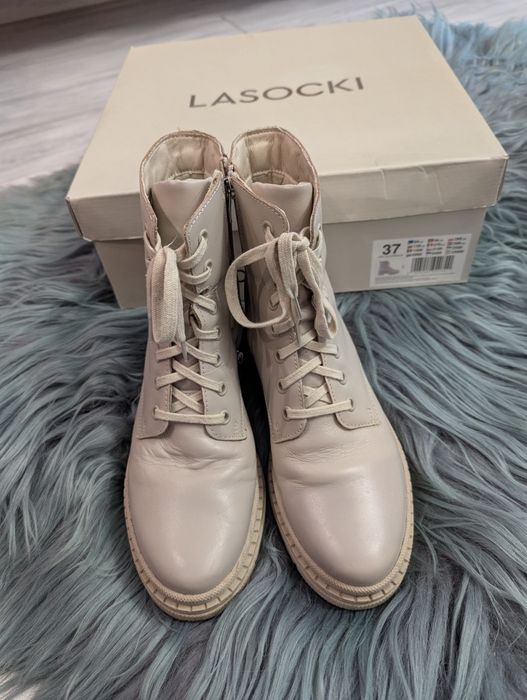 Trapery Lasocki 37 beżowe