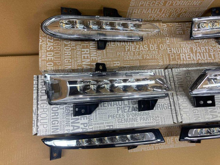 Денні ходові вогні ДХО на Renault Megane 3 леди Grand Scenic 3