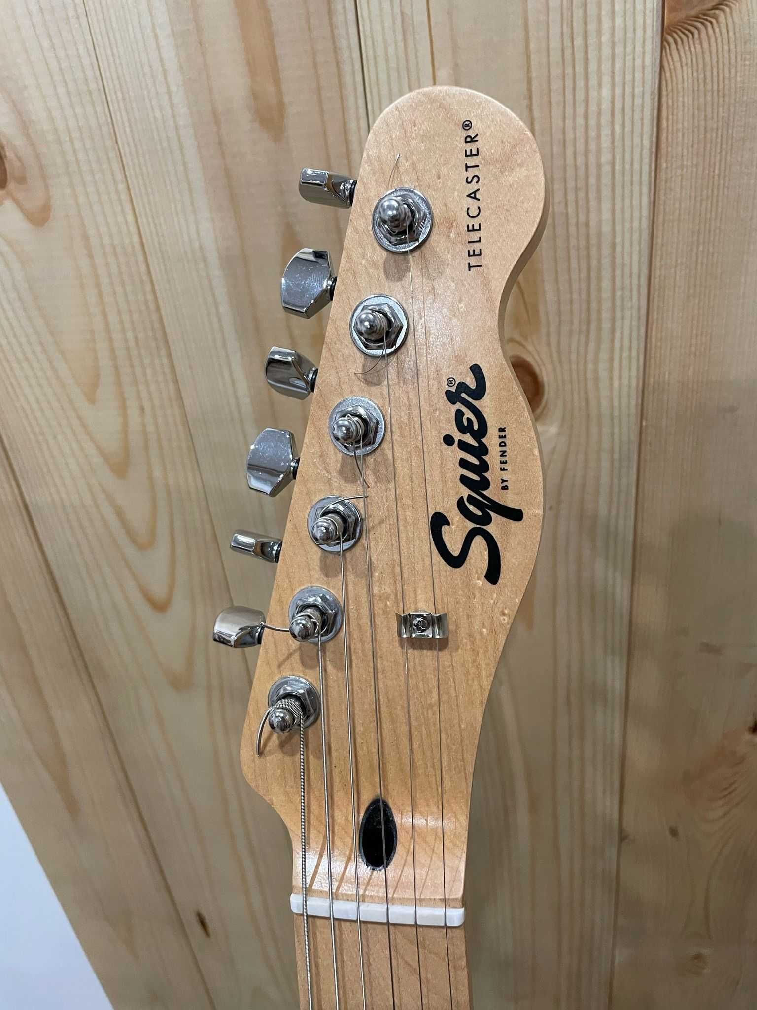 Fender Squier Telecaster i Marshall MG10 - zestaw gitarowy