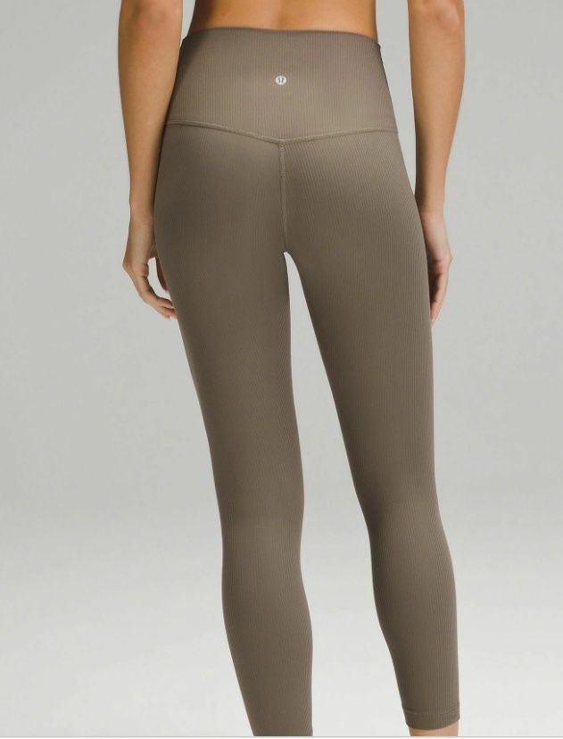 Lululemon legginsy rozmiar S/M khaki