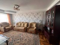 Продам 3-комнатную квартиру ул. Гудыменко