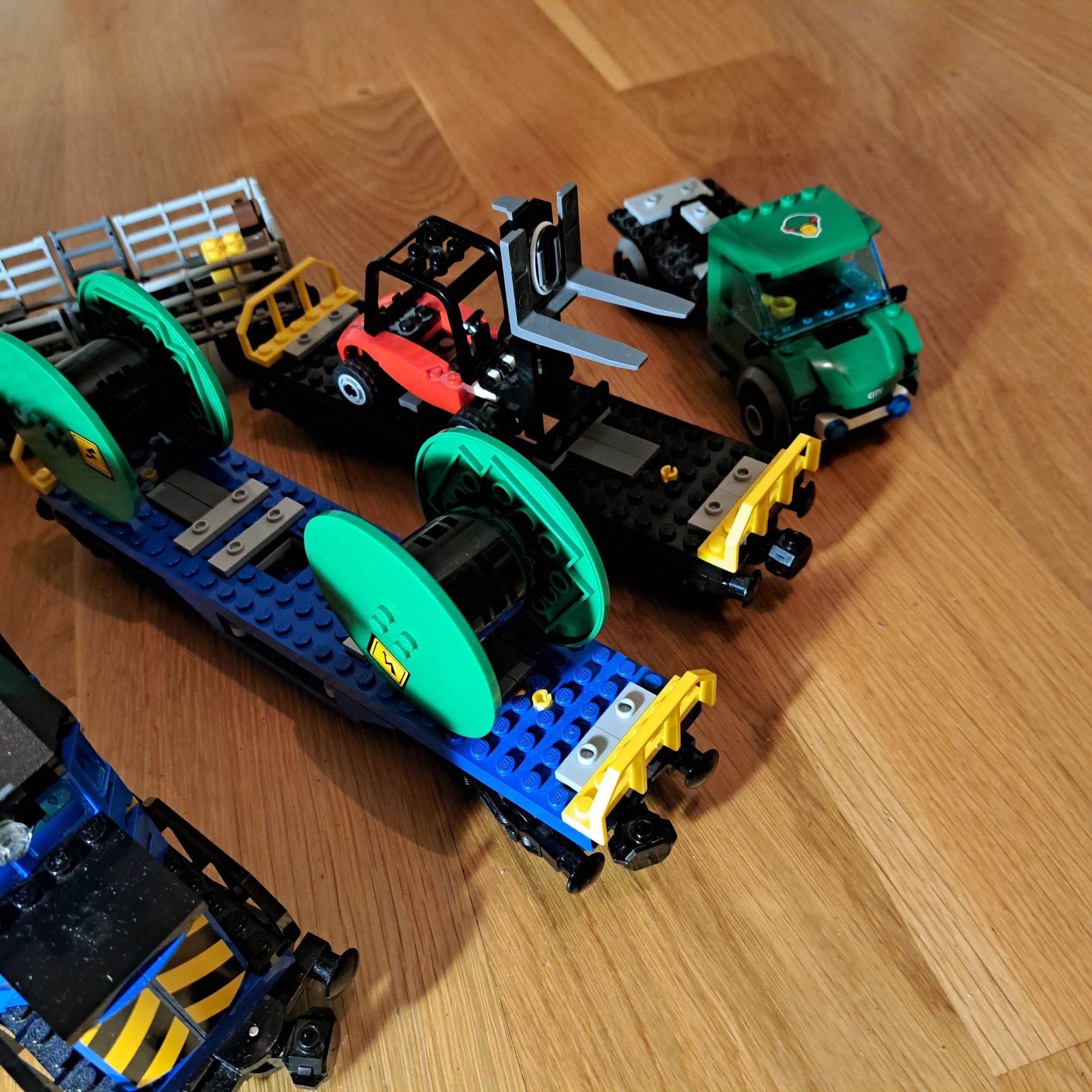 Lego 60052 потяг б/у
