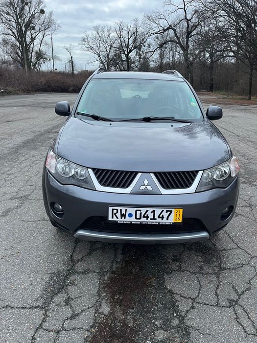 Mitsubishi Outlander 2.0 4*4 Для ЗСУ
