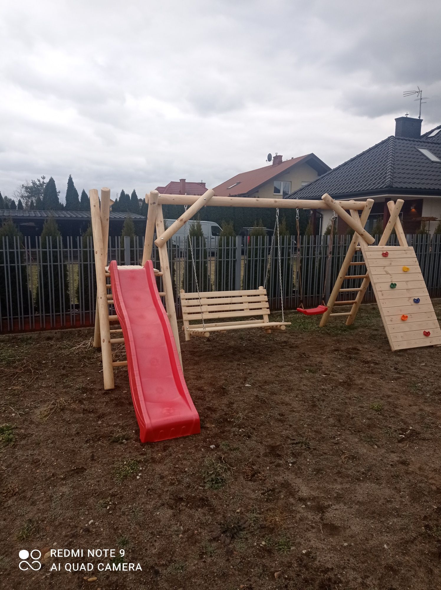 Huśtawka ogrodowa plac zabaw meble ogrodowe