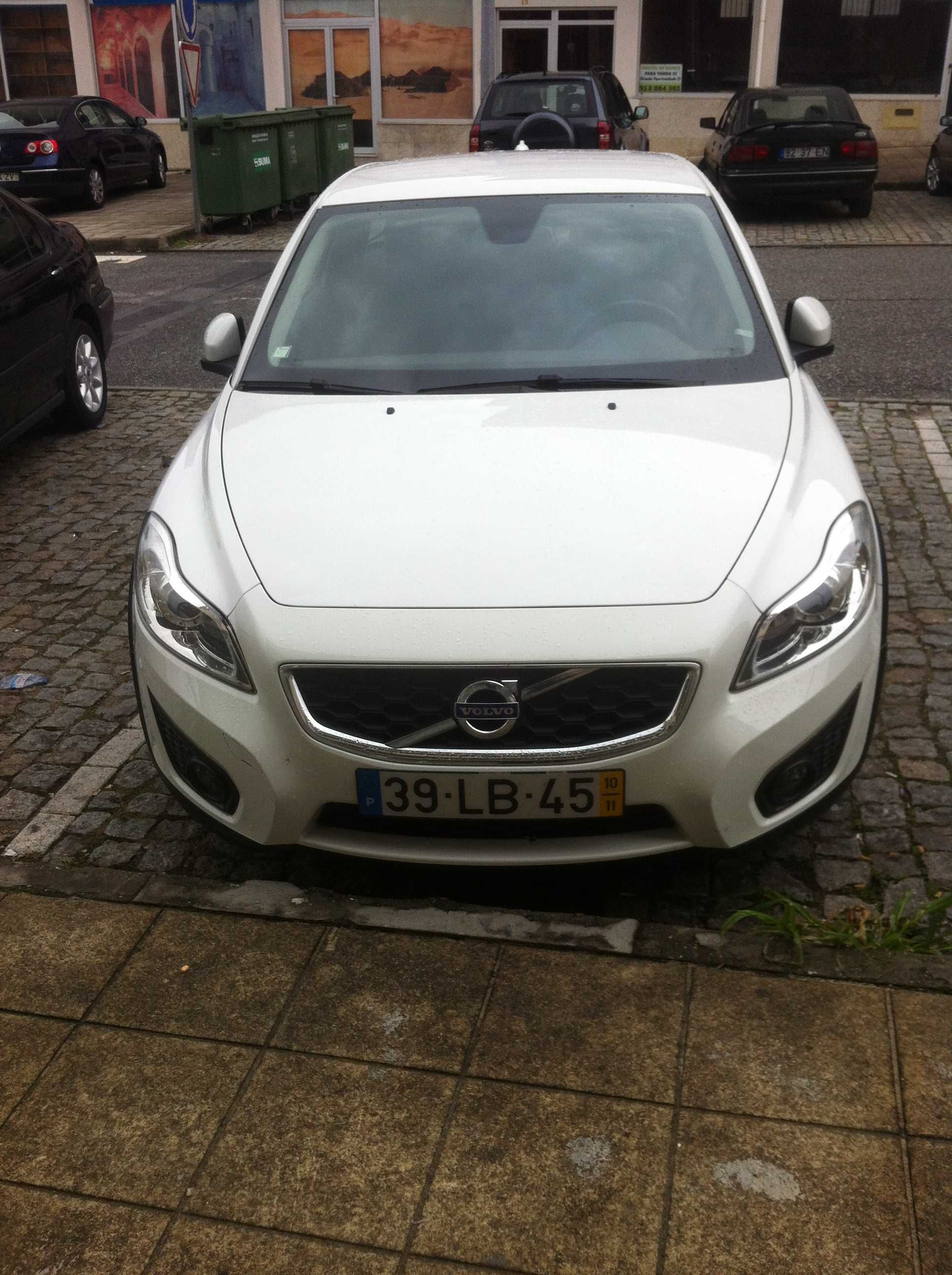 Volvo C30 1.6Drive com 118.000km