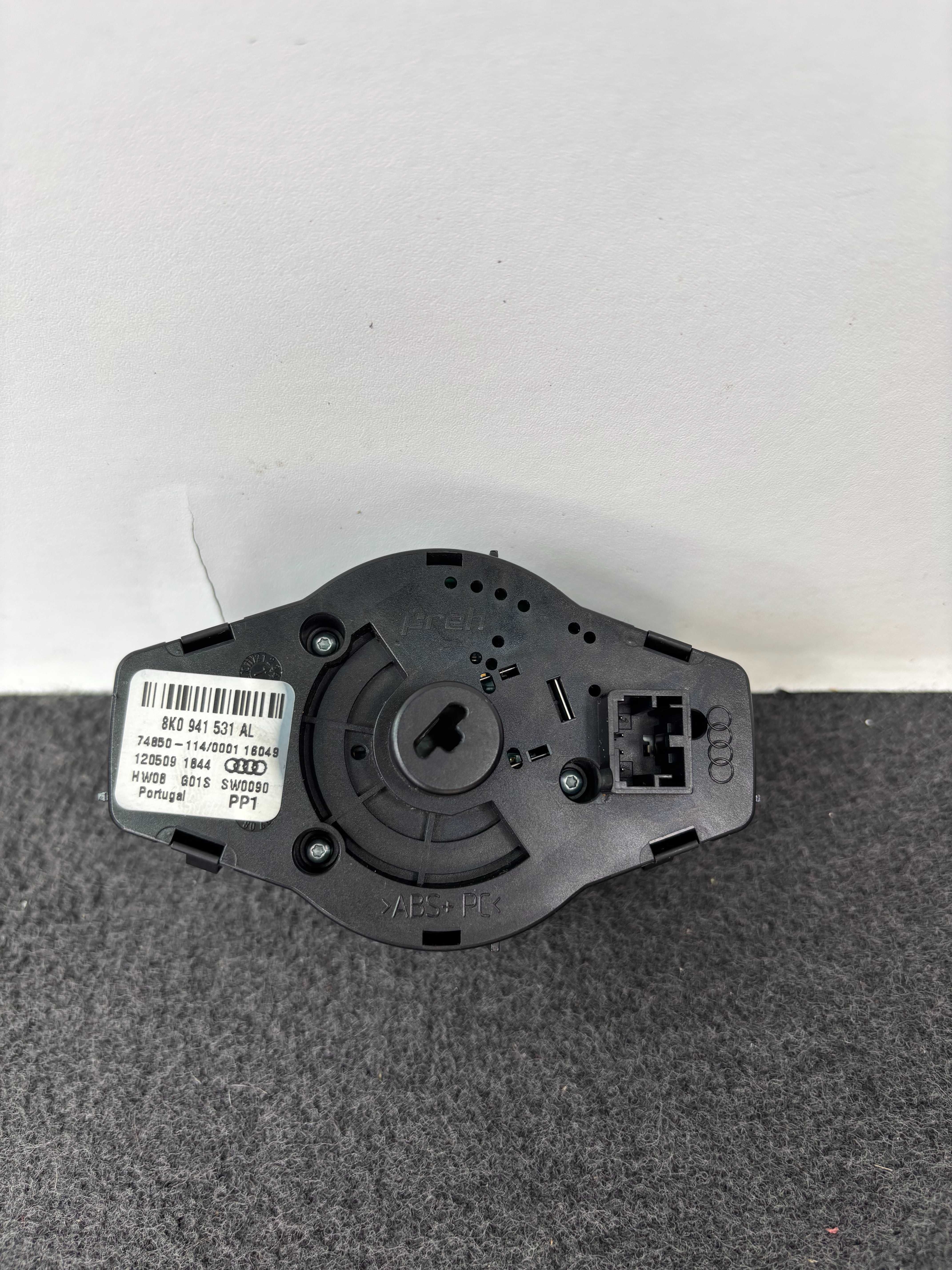 Interruptor / Comutador das Luzes (Audi A4 B8/A5/Q5)