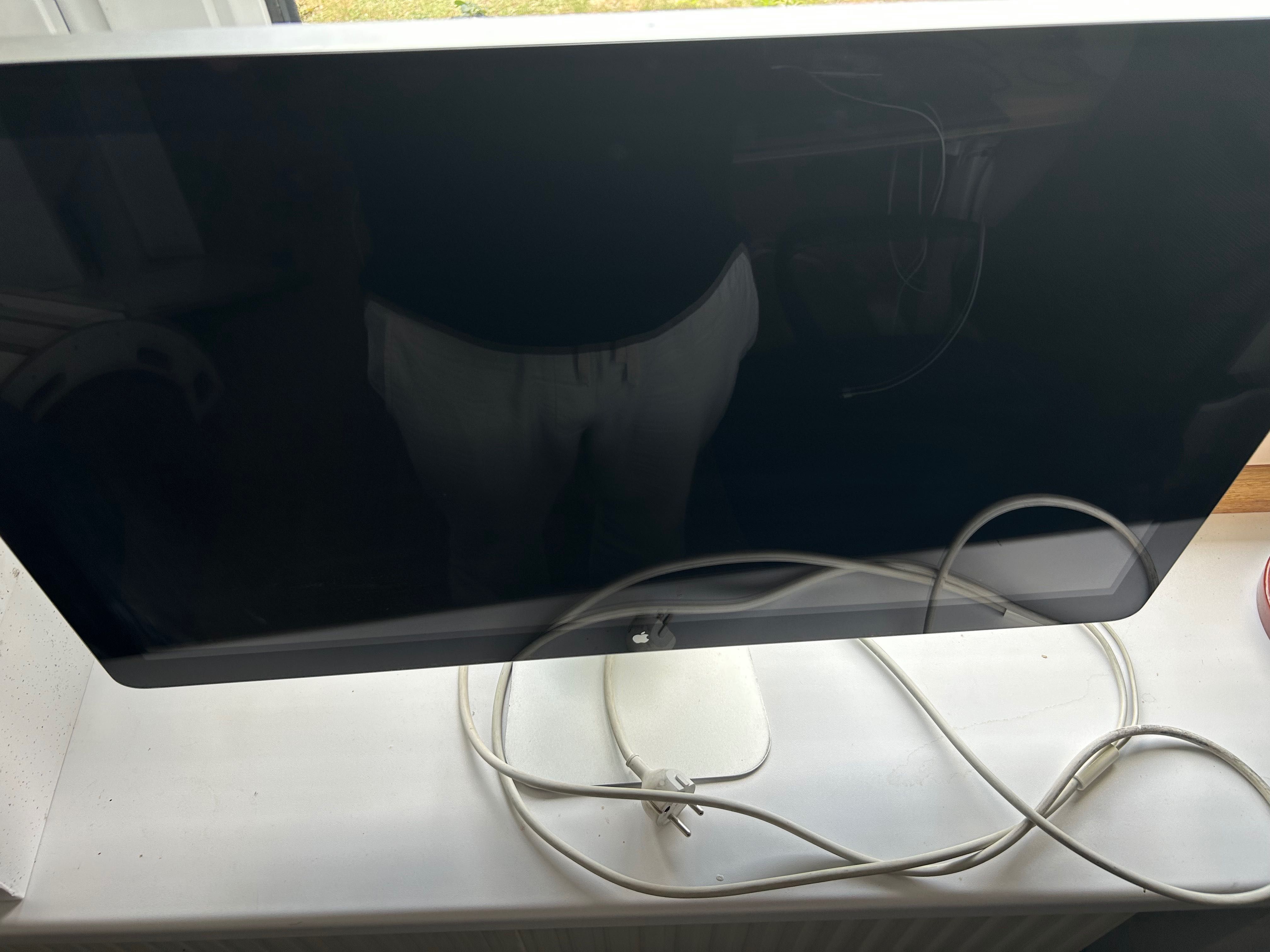 Apple Thunderbolt Display 27" – monitor świetny stan