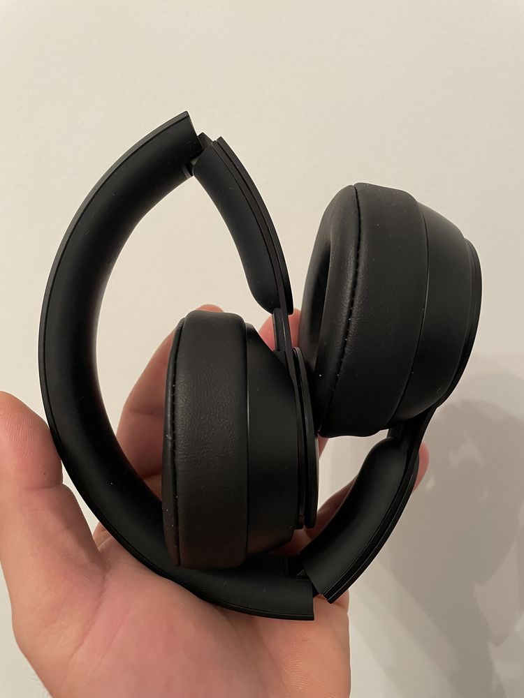 Bezprzewodowe słuchawki Beats by Dre solo pro