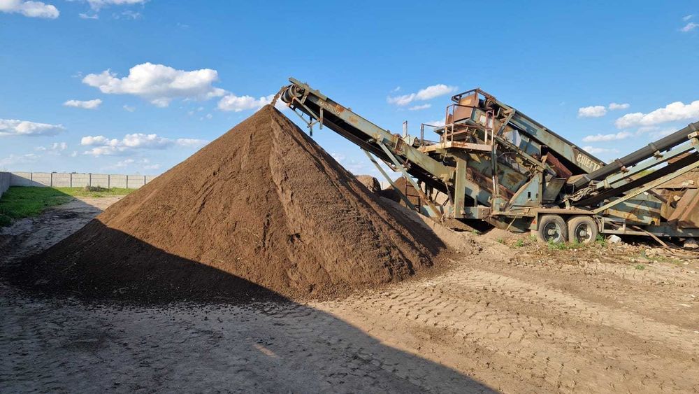 ZIEMIA OGRODOWA PRZESIANA POD Trawnik Wrocław Kiełczów Długołęka