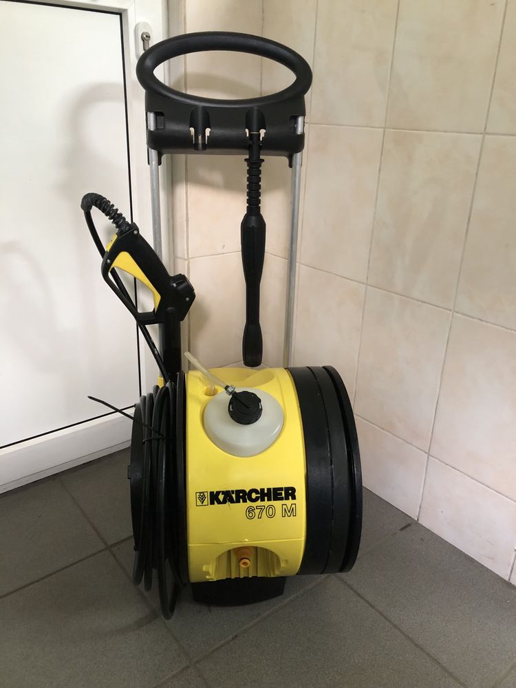 Мийка Karcher K 670 M