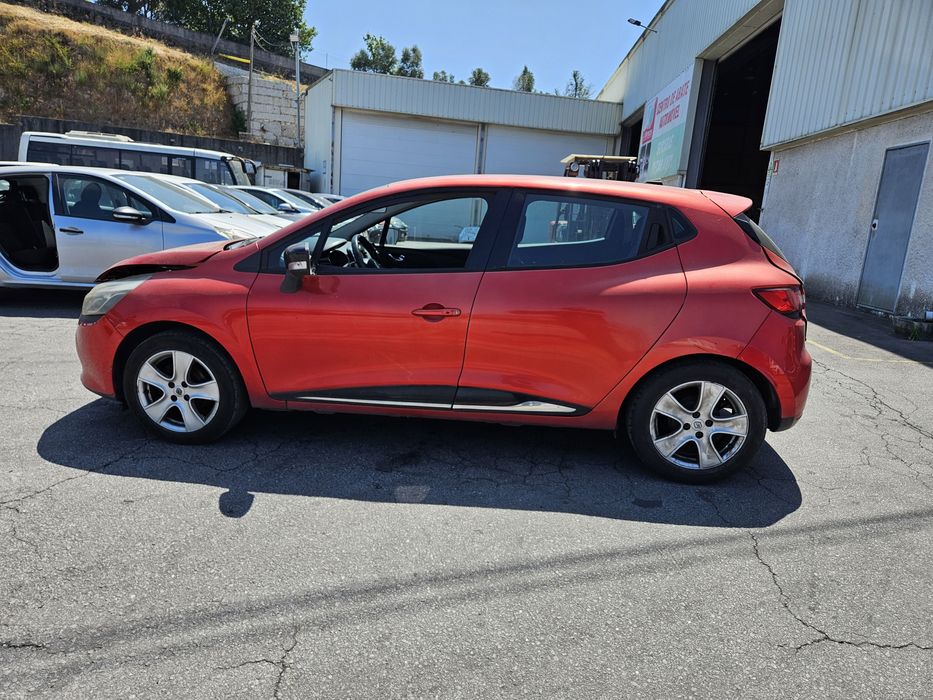 Renault Clio IV 1.5 DCi de 2014 para peças