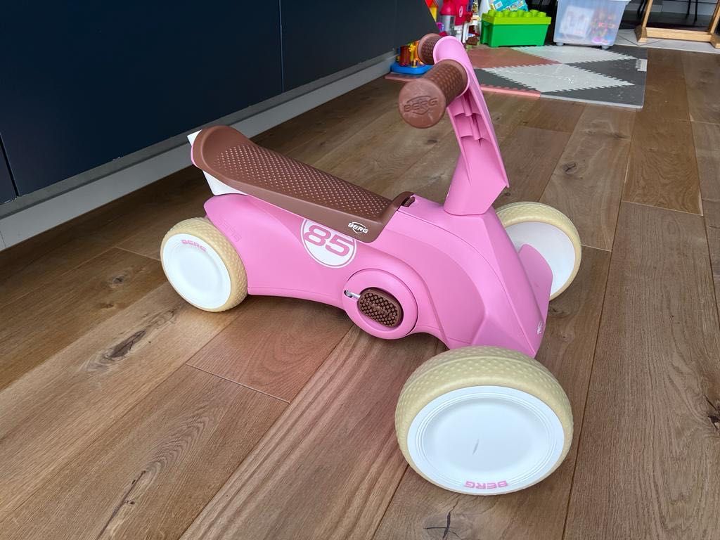 BERG gokart jeździk na pedały Go2 retro różowy + rączka do prowadzenia