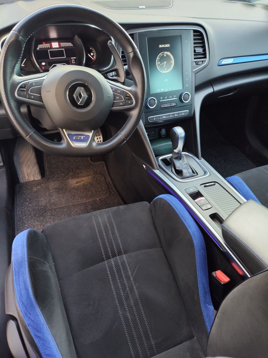 Renault Megane IV GT 1.6 205 koni