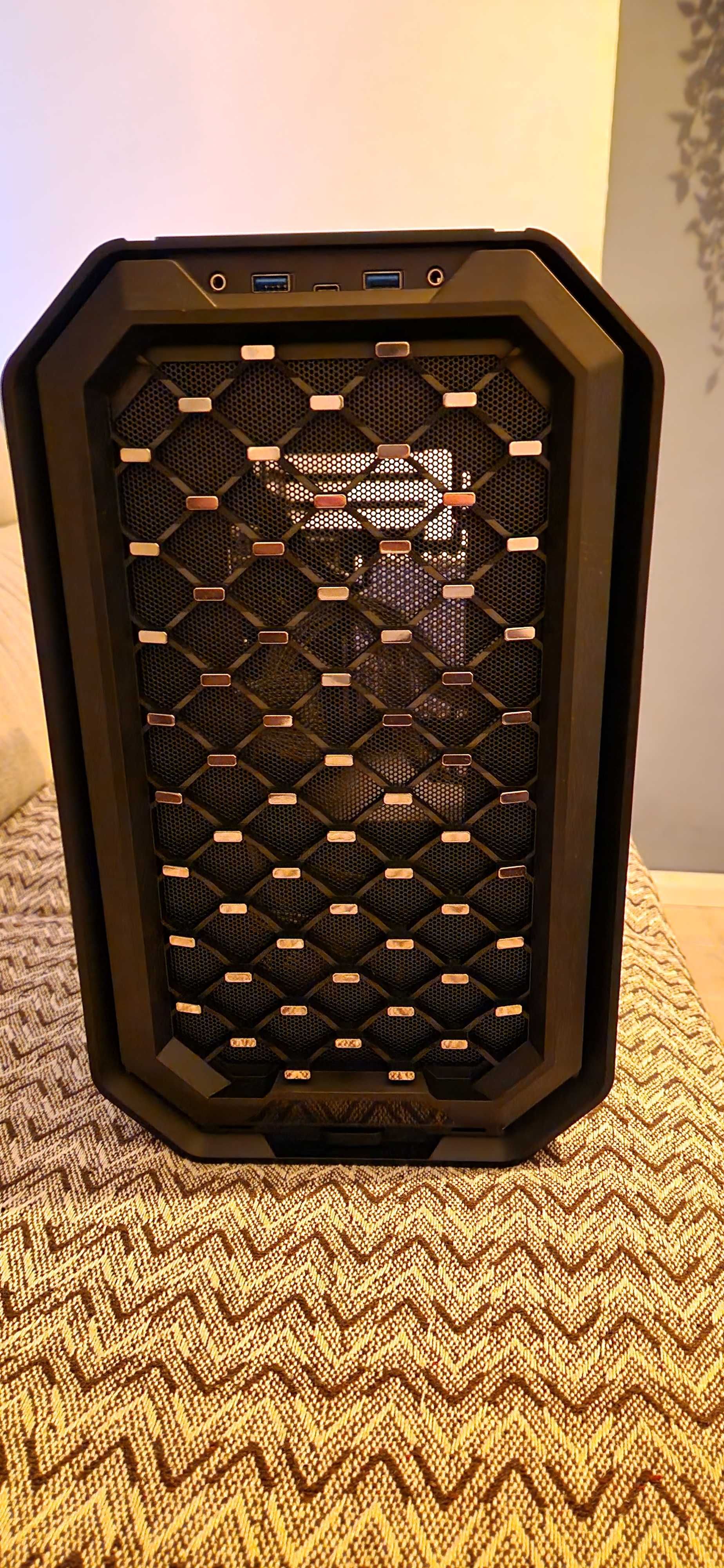 Caixa Micro-ATX Antek Dark Cube Nova