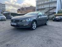 Volvo V60 Plug-in-hybrid 2,4 дизель