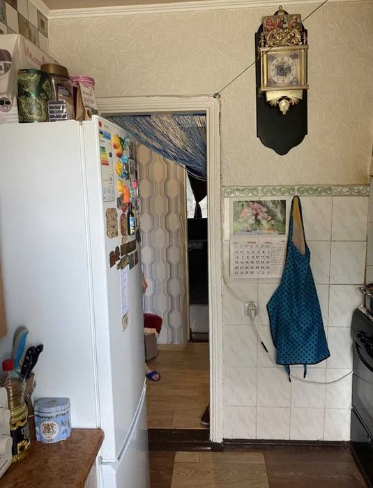 № 11716 - 3 к. квартира, Озерне, 1/4 пов., цегла, прибудований балкон