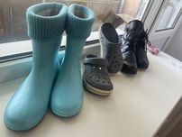 Взуття дівчинка 36-37 р.,оригінал Crocs J2, гумові сапоги та ботинки