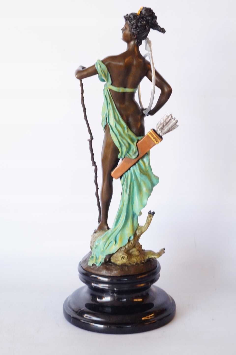 Artemida Diana bogini łowów myślistwo rzeźba brąz
