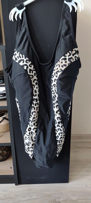 Jednoczęściowy strój kąpielowy r L -XXL Janina