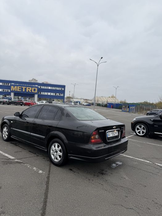 Шевроле еванда автомат шикарная комплектация