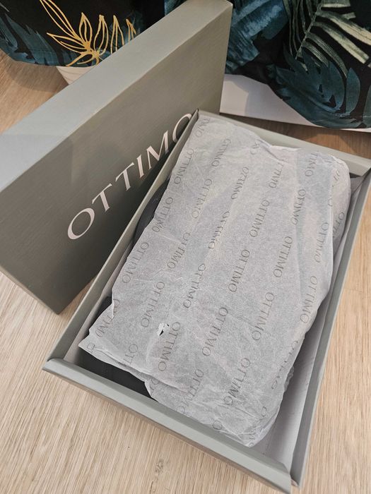 Buty do garnituru 38