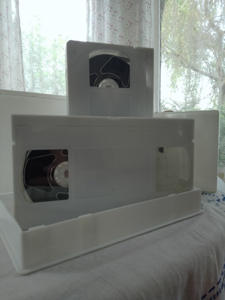 2 nowe kasety VHS 180 min.