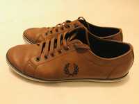 Sapatos Fred Perry quase novos