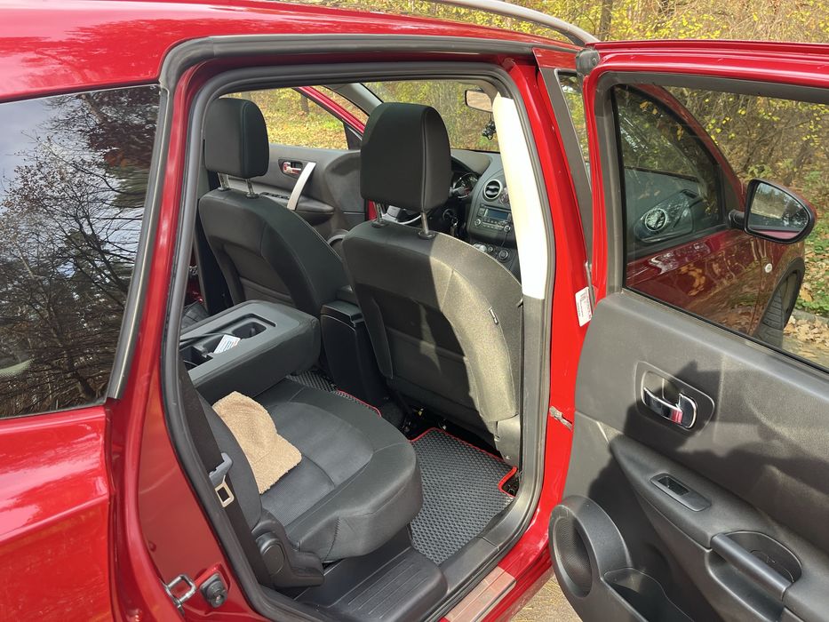 Nissan Qashqai+2, 4Х4, 2,0 бензин, автомат