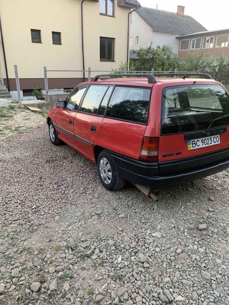Автомобіль Opel Astra Опель Астра
