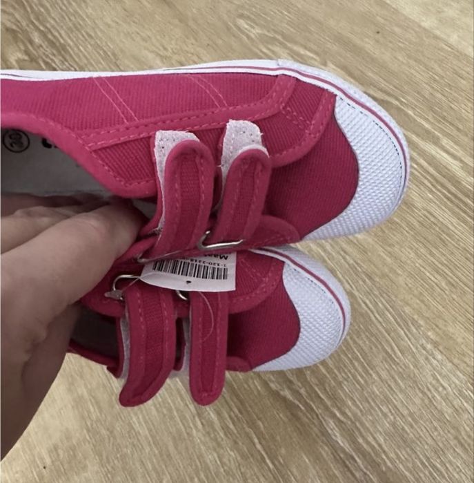 Дитячі кеди ,кросівки ,мокасини тапки в садочок змінне взуття