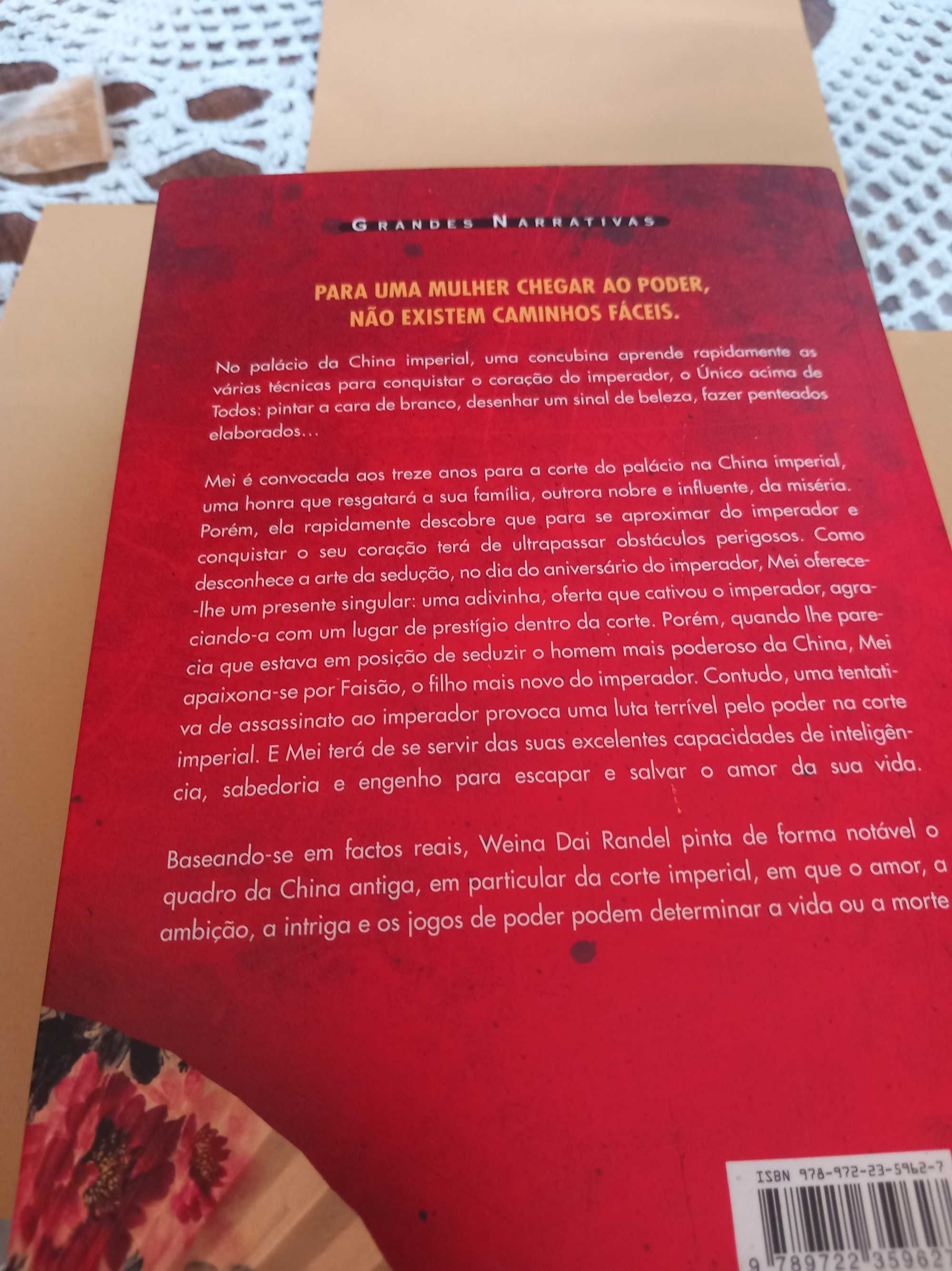 A imperatriz da lua brilhante