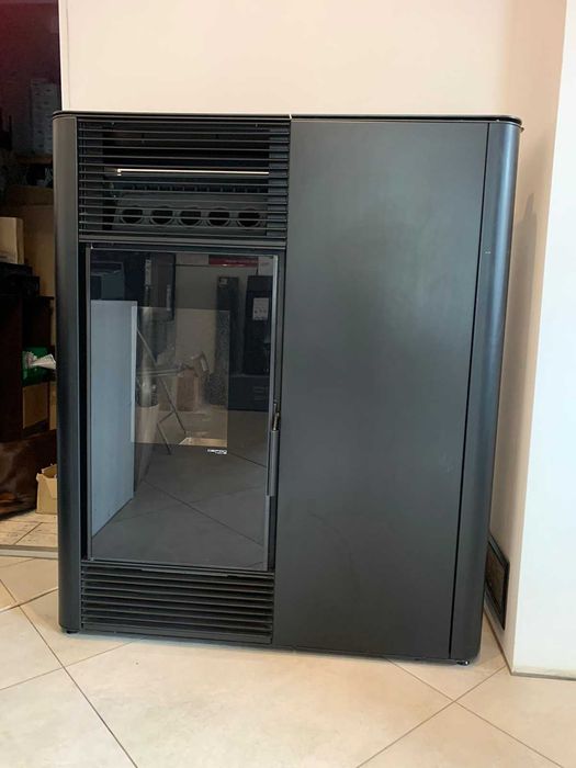 Piec, kominek,piecyk kominkowy na pellet Defro Slimpell