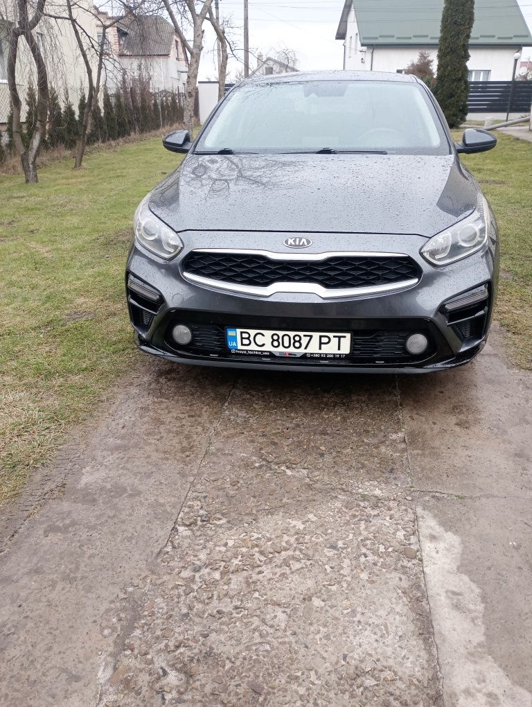 Продам kia forte