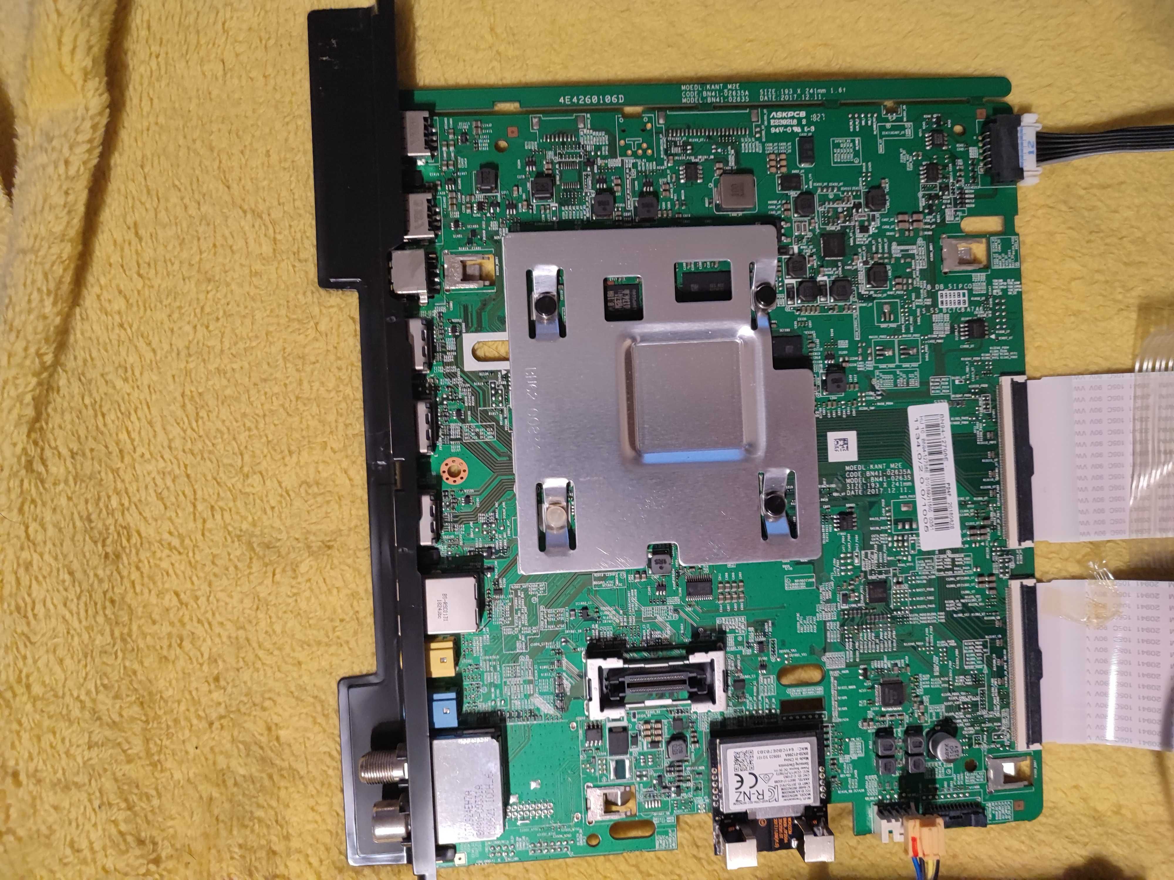 Samsung UE49NU7172U częśći