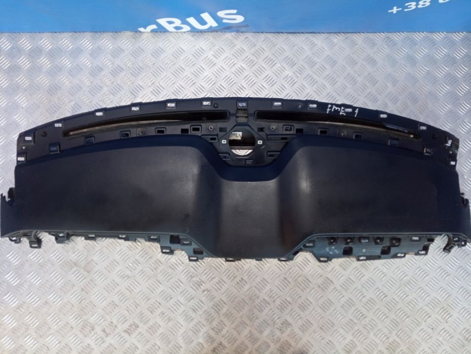 Накладка на торпедо Mustang Mach Premium молдинг Розборка Мустанг