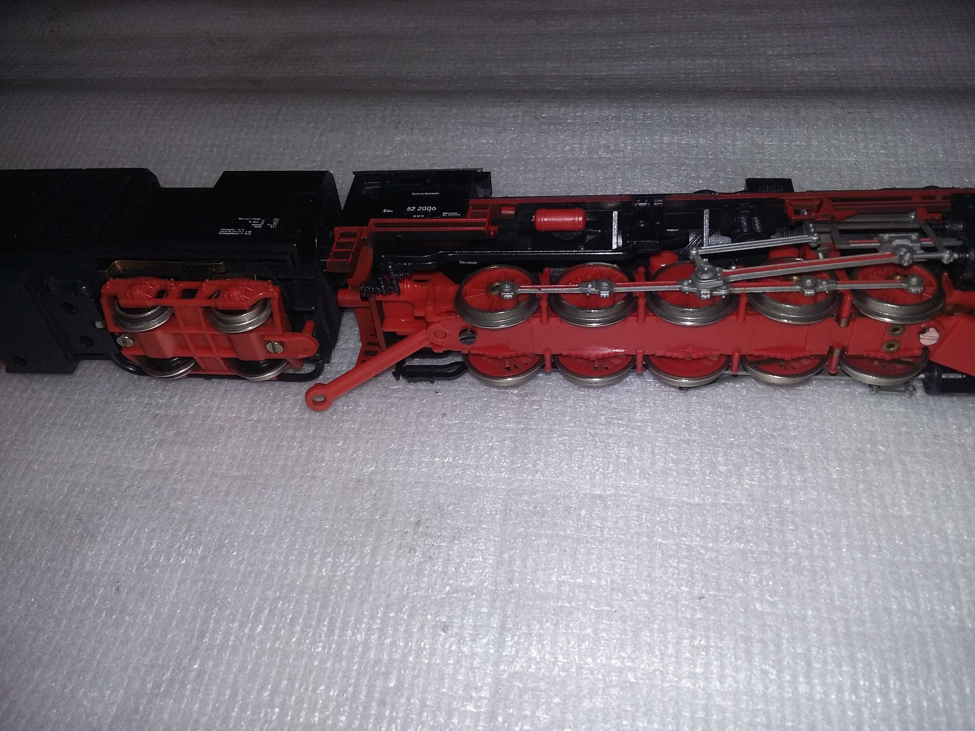 Lokomotywa parowóz Piko BR 52 skala H0
