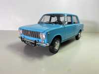 LADA 1200 1971г. 1/18 IST Models Limited Edition 443 of 500 pcs.