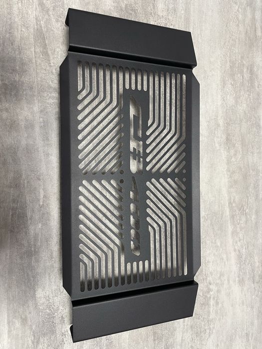 Захист (решітка) радіатора мотоциклу Honda CB400