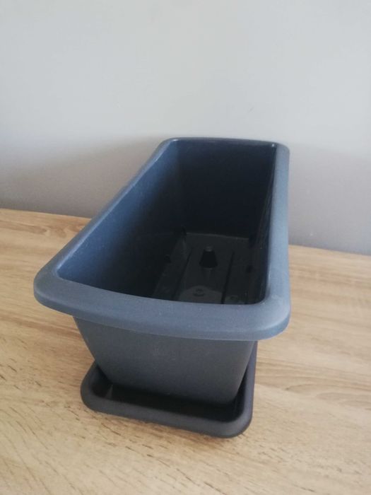 Doniczka balkonowa z podstawką 40cm