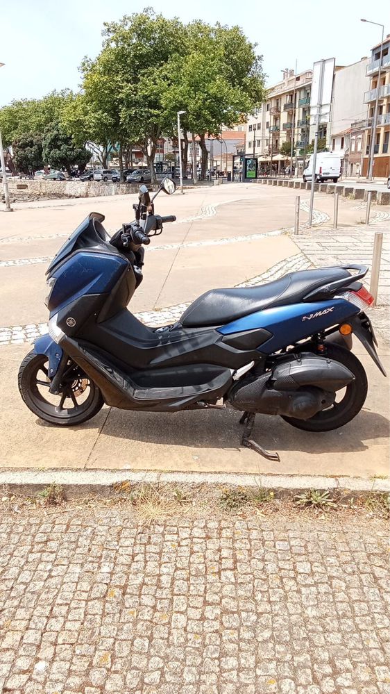 Yamaha N-max 2021