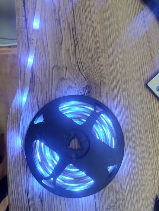 Ledy RGB + okablowanie + pilot