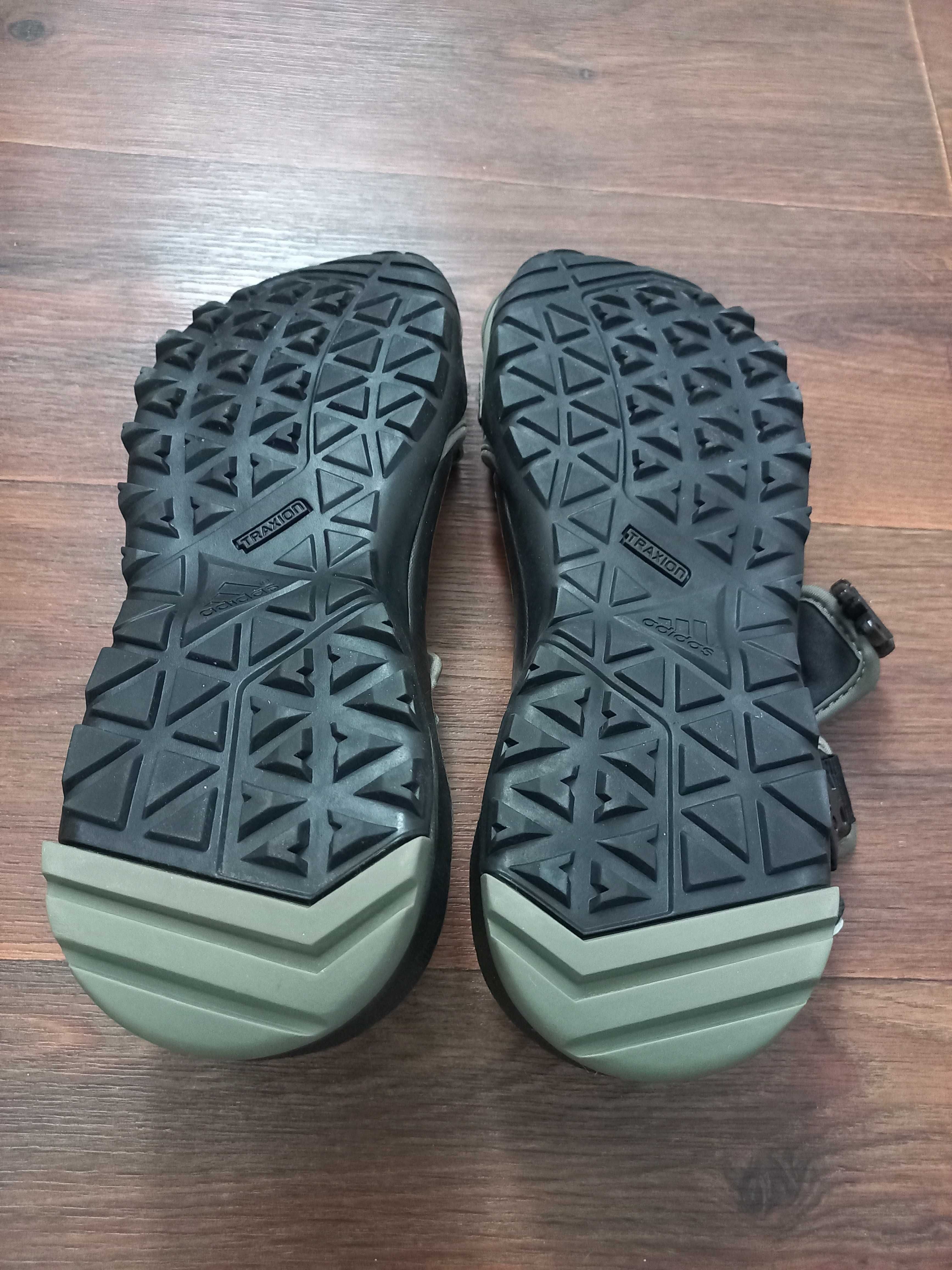 Продам сандалі TERREX Adidas