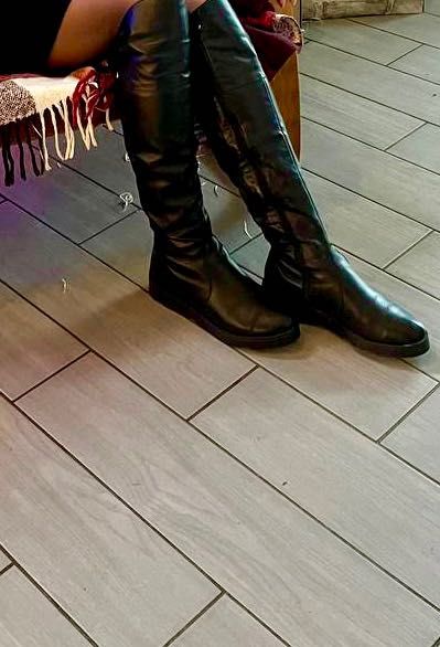 Продам шкіряні ботфорти 38р.