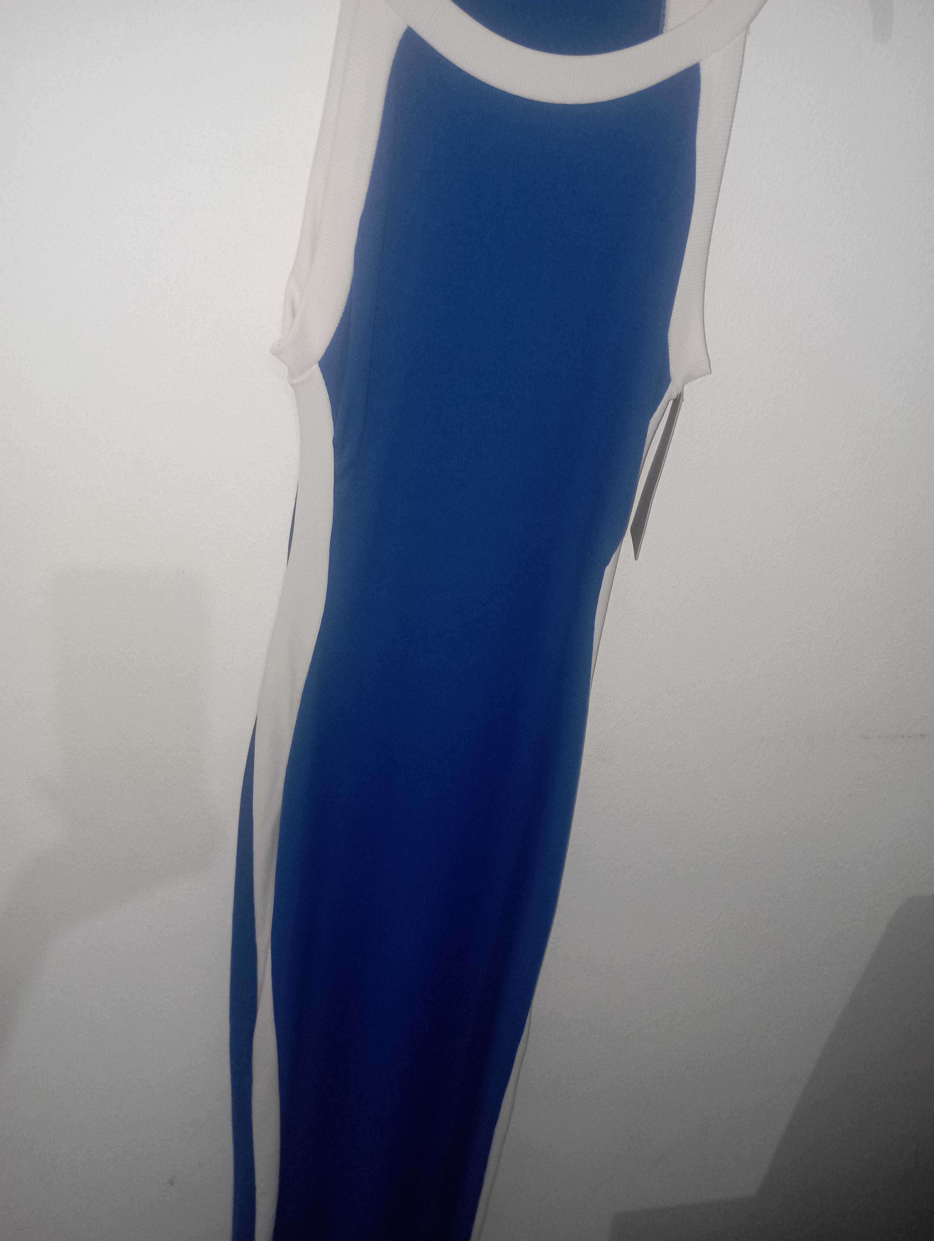 Vestido azulão justo