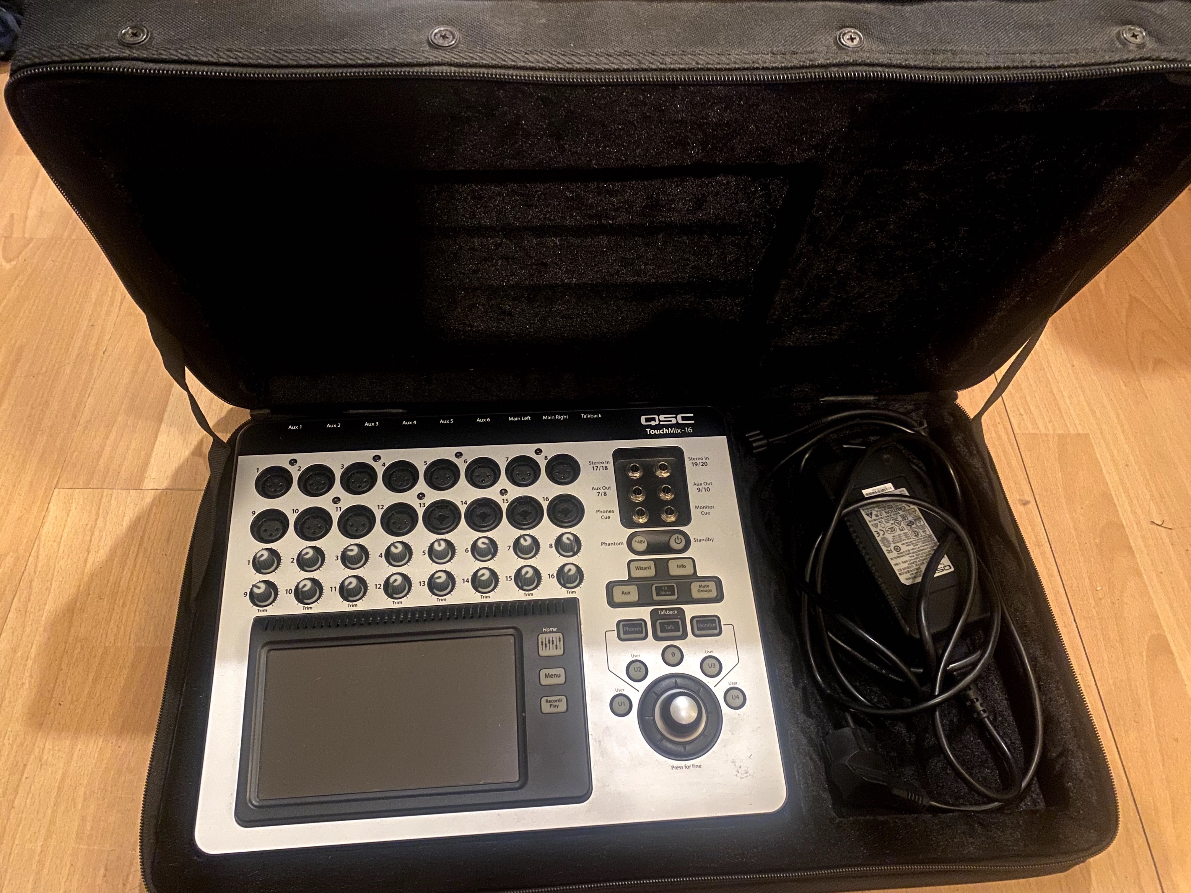 QSC Touchmix 16 Mikser Cyfrowy
