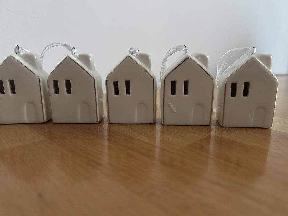 Ozdoby choinkowe, porcelanowe domki, zawieszki 6sztuk nr.8525