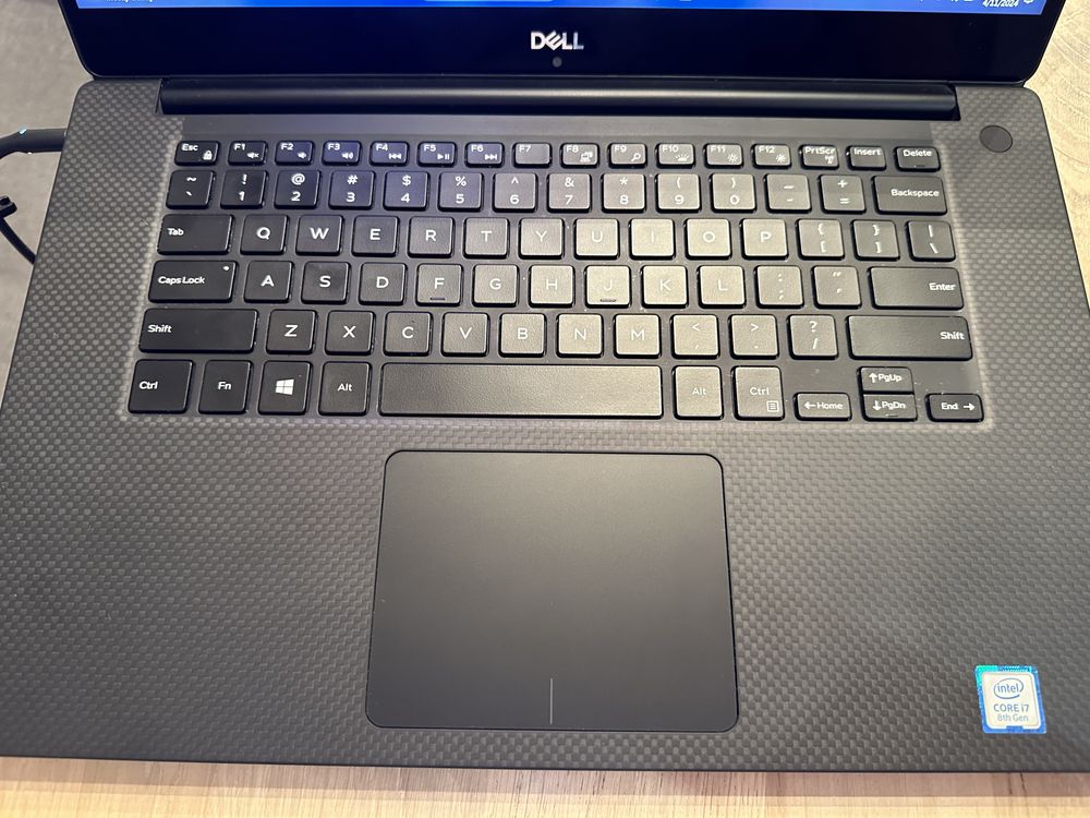 Laptop Dell XPS 9570 i7-8750H 32GB 1TB 4k UHD touchscreen, GTX 1050TI