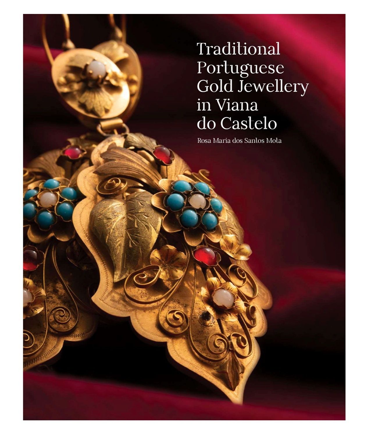 Traditonal Portuguese Gold Jewellery in Viana do Castelo